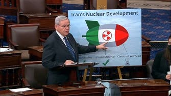 رئیس کمیته روابط خارجی سنای آمریکا: ایران در آستانه ساخت سلاح هسته‌ای است