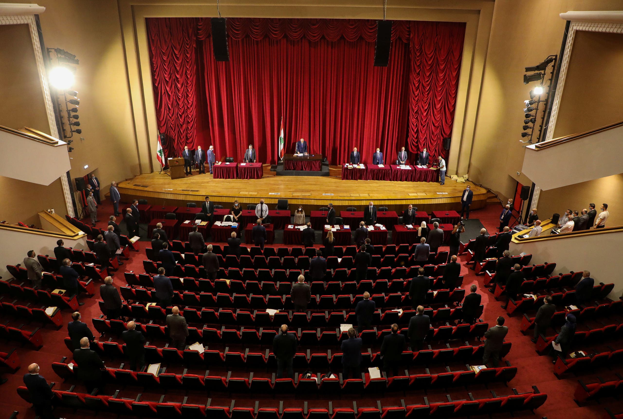 جلسة للبرلمان اللبناني في مقره المؤقت في قصر اليونيسكو منذ جائحة كورونا (أرشيفية)