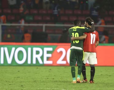 صلاح والنجم السنغالي ماني في نهائي كأس إفريقيا