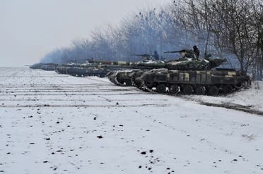 دبابات القوات العسكرية الأوكرانية في منطقة دنيبروبتروفسك (أرشيفية من فرانس برس)