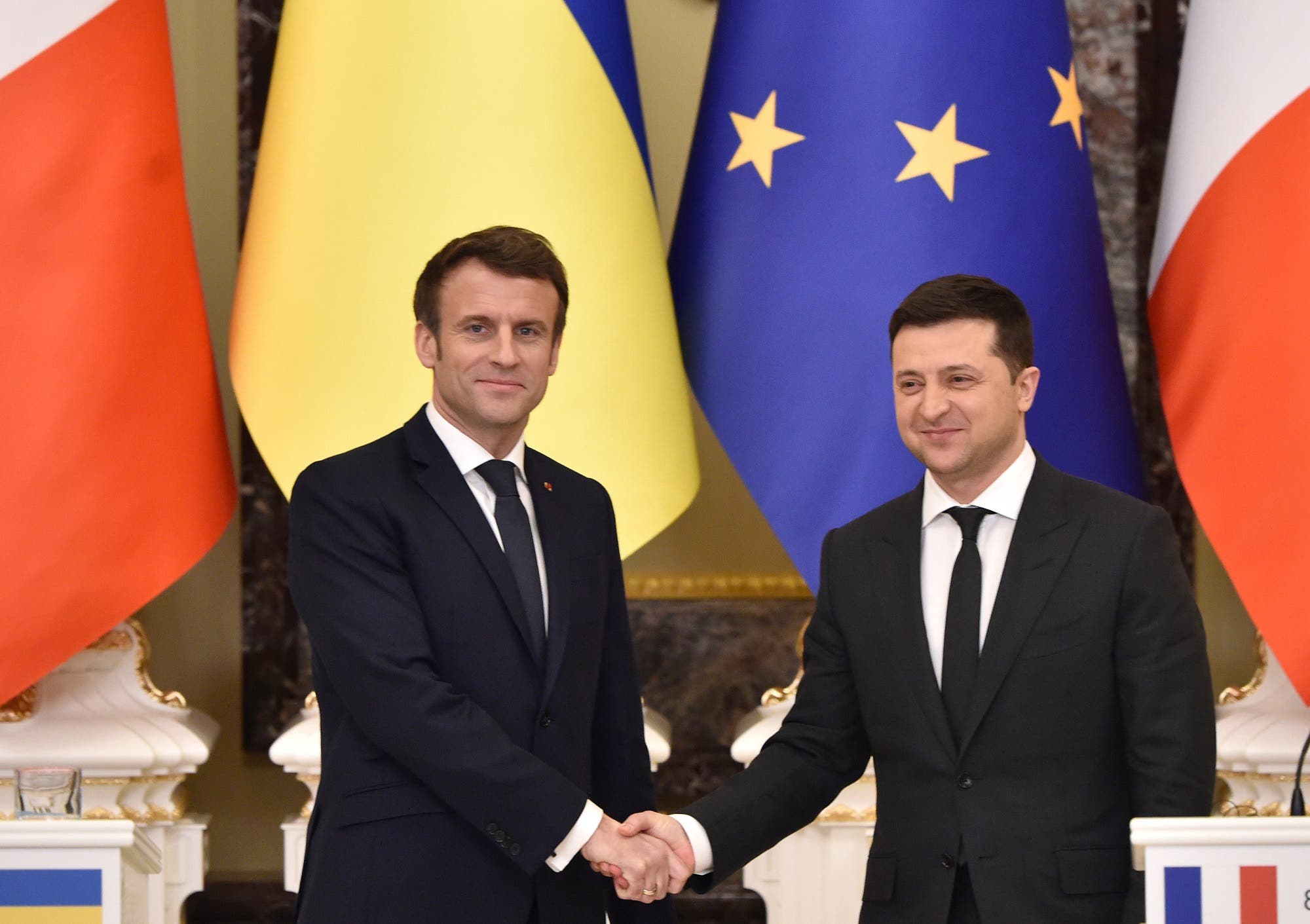 الرئيسان الأوكراني والفرنسي (فرانس برس)