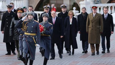 British Defense Secretary Ben Wallace takes part in a wreath-laying ceremony at the Tomb of the Unknown Soldier by the Kremlin Wall in Moscow, Russia. February 11, 2022. (Reuters)