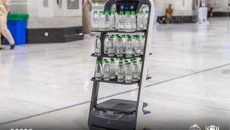  مسجد حرام میں میں نصف سال کے دوران 8 ملین زمزم بوتلیں تقسیم