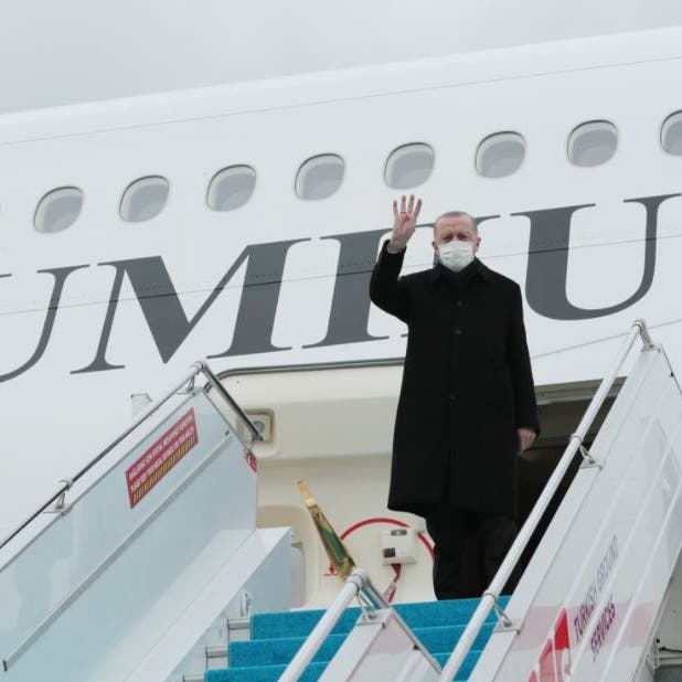أردوغان يصل الإمارات في زيارة رسمية