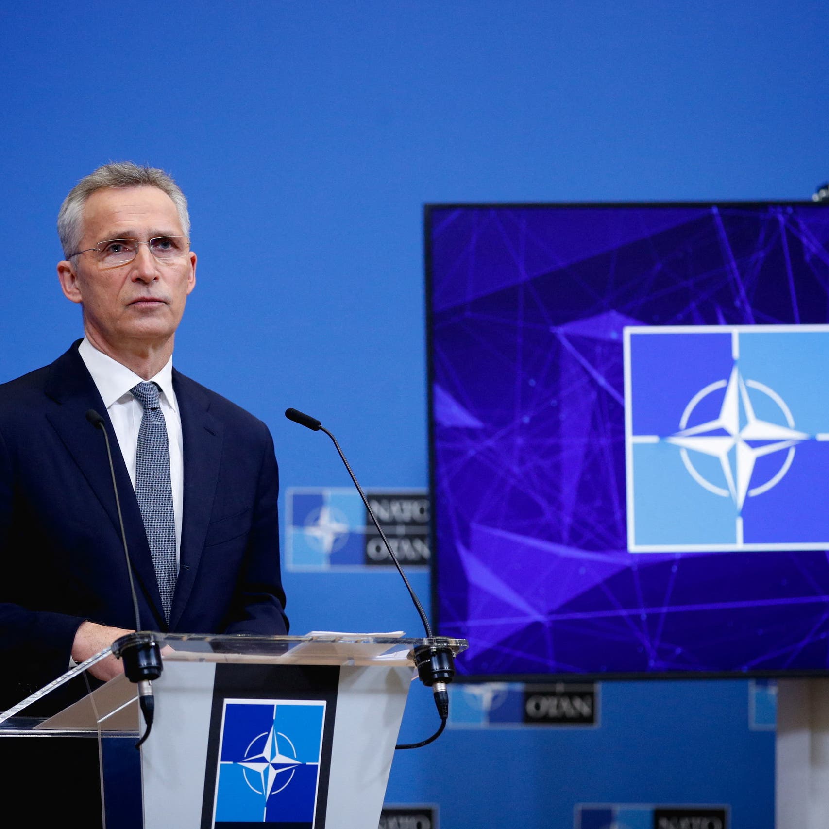 الناتو "متفائل بحذر" بشأن حل الأزمة الأوكرانية مع روسيا 