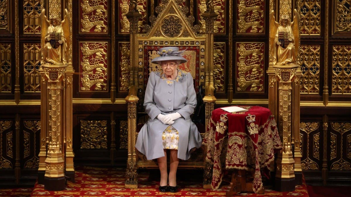 الملكة إليزابيث تلغي لقاءات عبر الفيديو كانت مقررة اليوم