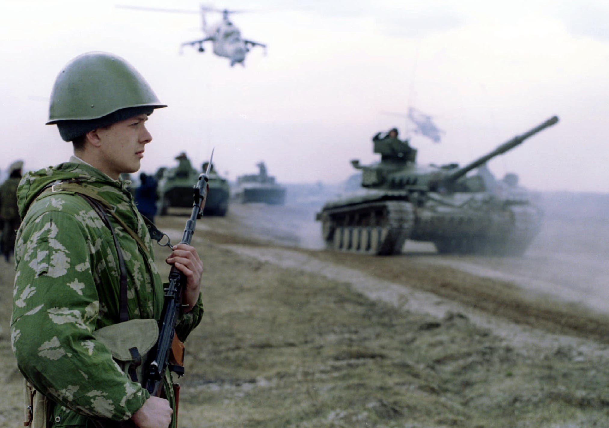 الجيش الأوكراني 1995 (أرشيفية - رويترز)