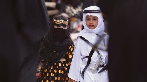 السعودية.. صور أزياء تراثية في يوم التأسيس