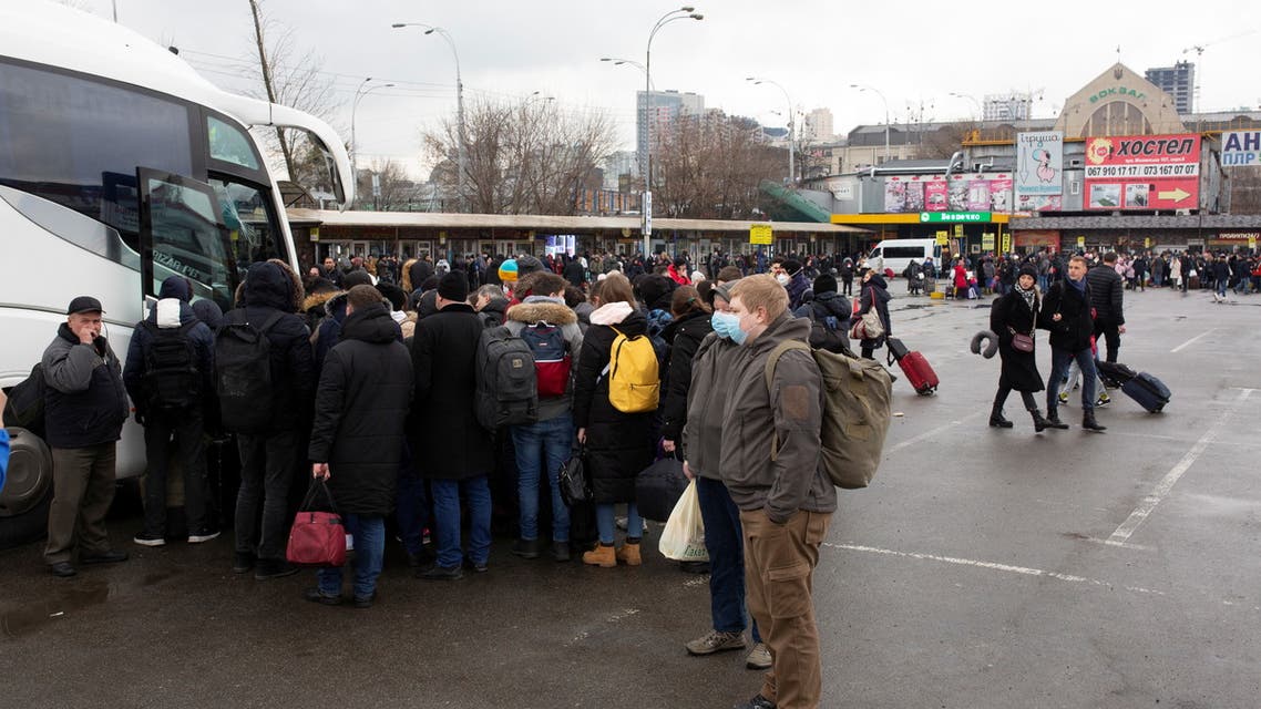 People gather at a bus station as they try to leave the city of Kyiv, Ukraine February 24, 2022. (File photo: Reuters)