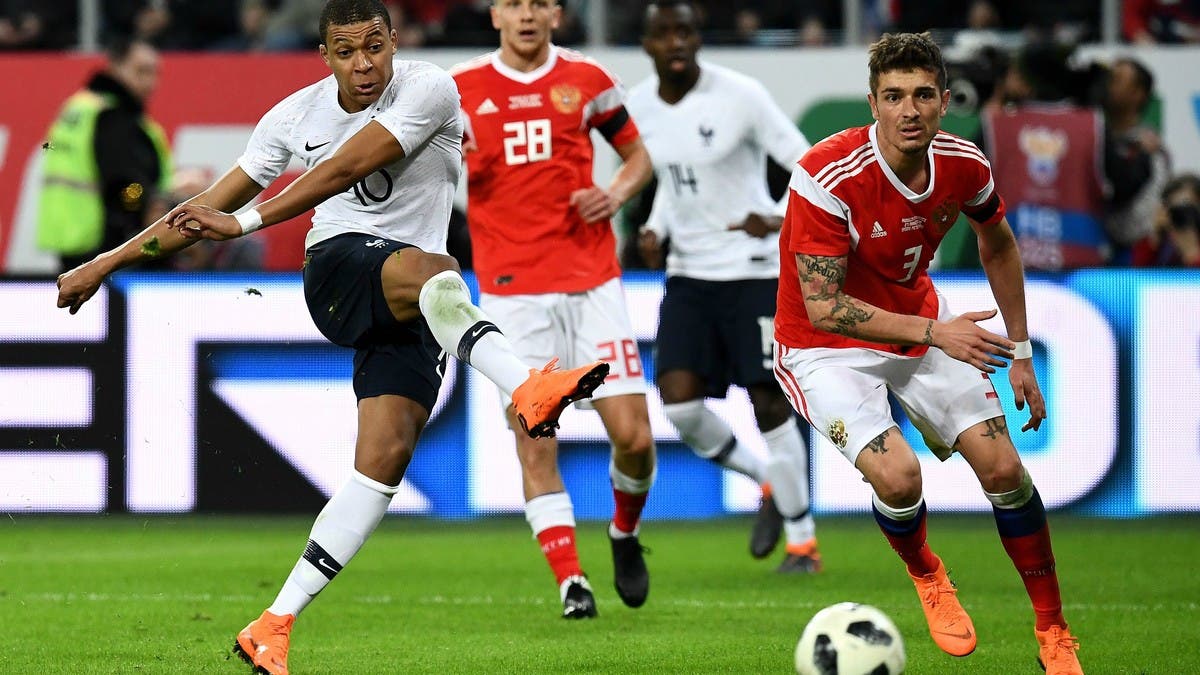 الاتحاد الفرنسي يدعو إلى طرد روسيا من كأس العالم