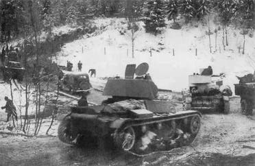 القوات السوفييتية خلال تقدمها داخل الأراضي الفنلندية في خضم حرب الشتاء