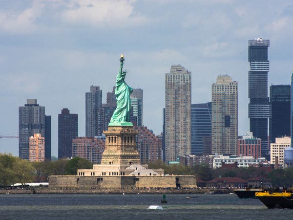 عمدة "نيويورك" يحذر من كارثة مالية بقيمة 12 مليار دولار!