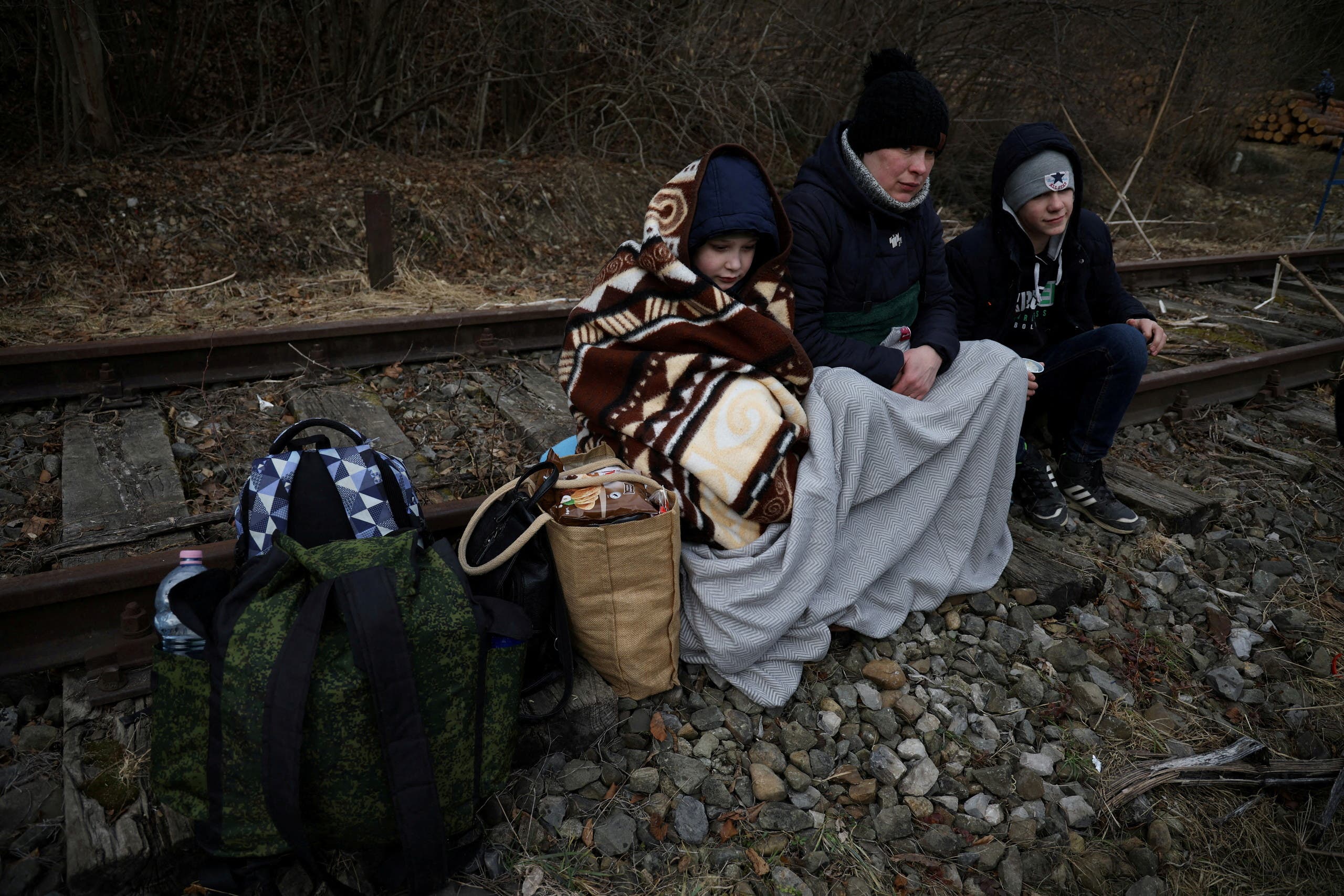 عائلة أوكرانية فرت إلى هولندا بعد العملية الرووسية في أوكرانيا - رويترز