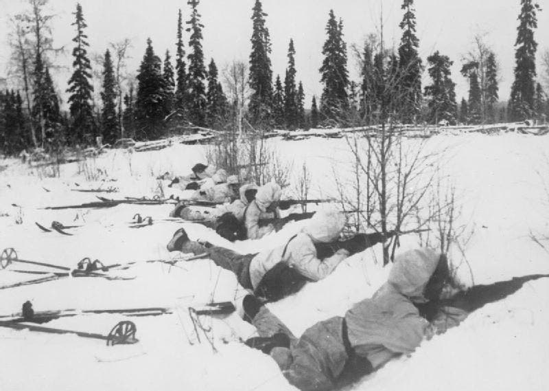 جانب من القوات الفنلندية بحرب الشتاء