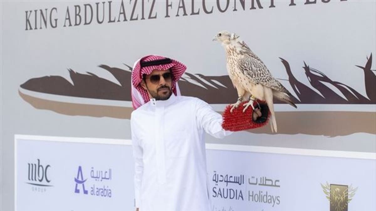 صقار سعودي يكسر احتكار الإماراتيين ويفوز بشوط النخبة