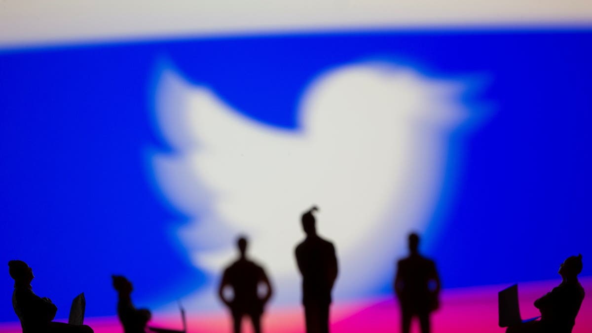 “تويتر” يحد من الوصول إلى حسابات الحكومة الروسية