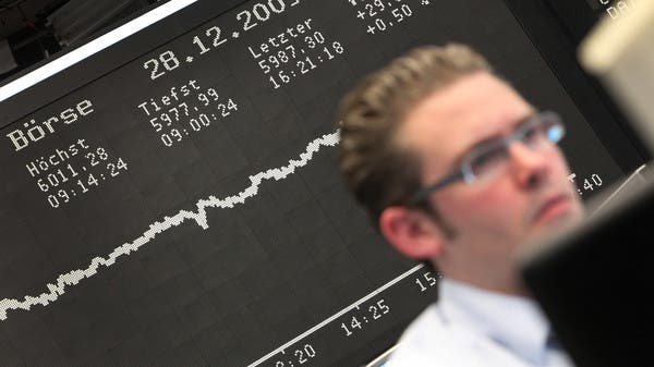 European shares fell for the third consecutive session