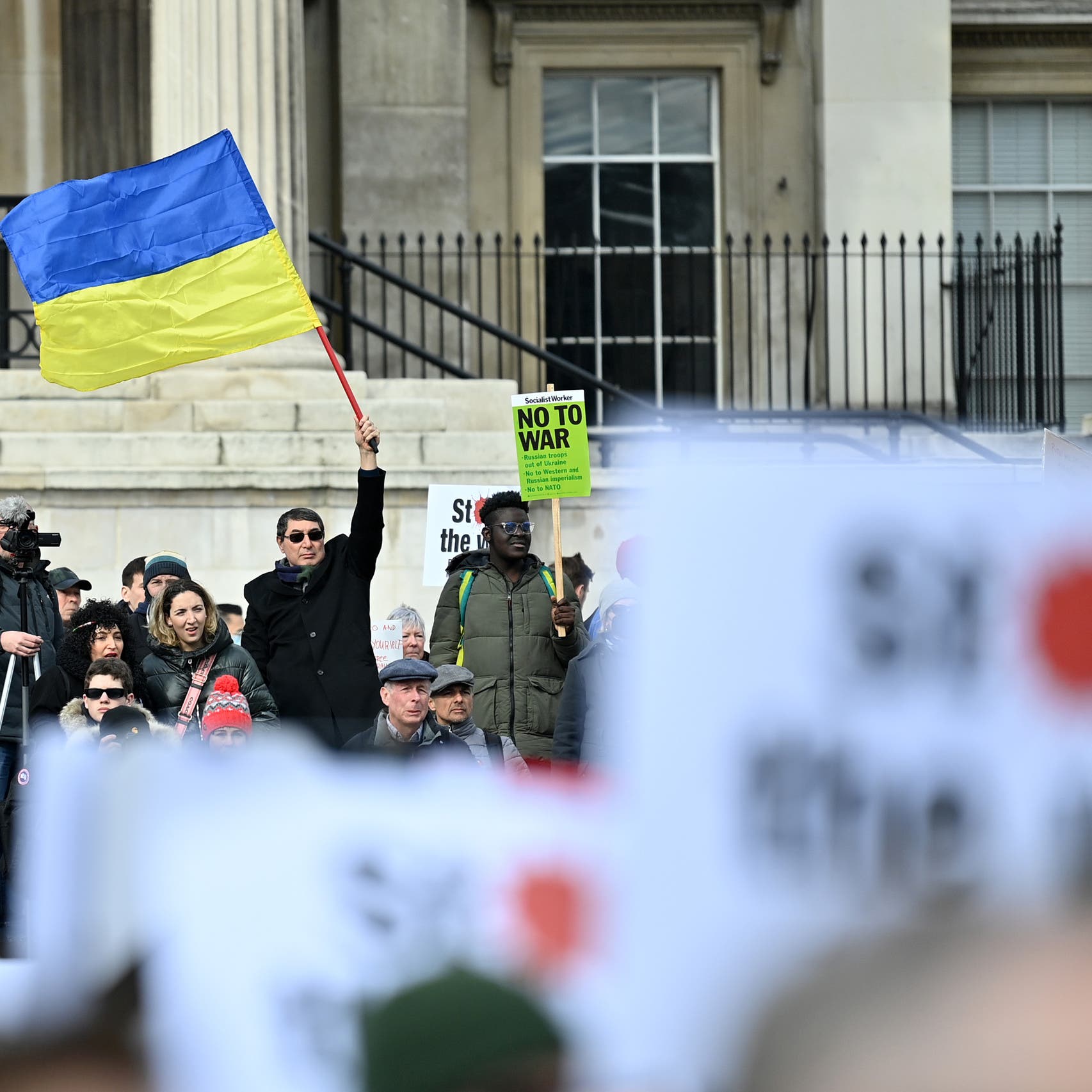 "تخبط" رسمي ببريطانيا بشأن ذهاب المدنيين للقتال بأوكرانيا