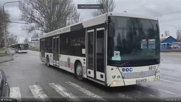 حافلات في طريقها إلى ماريوبول لإجلاء المدنيين من المدينة 