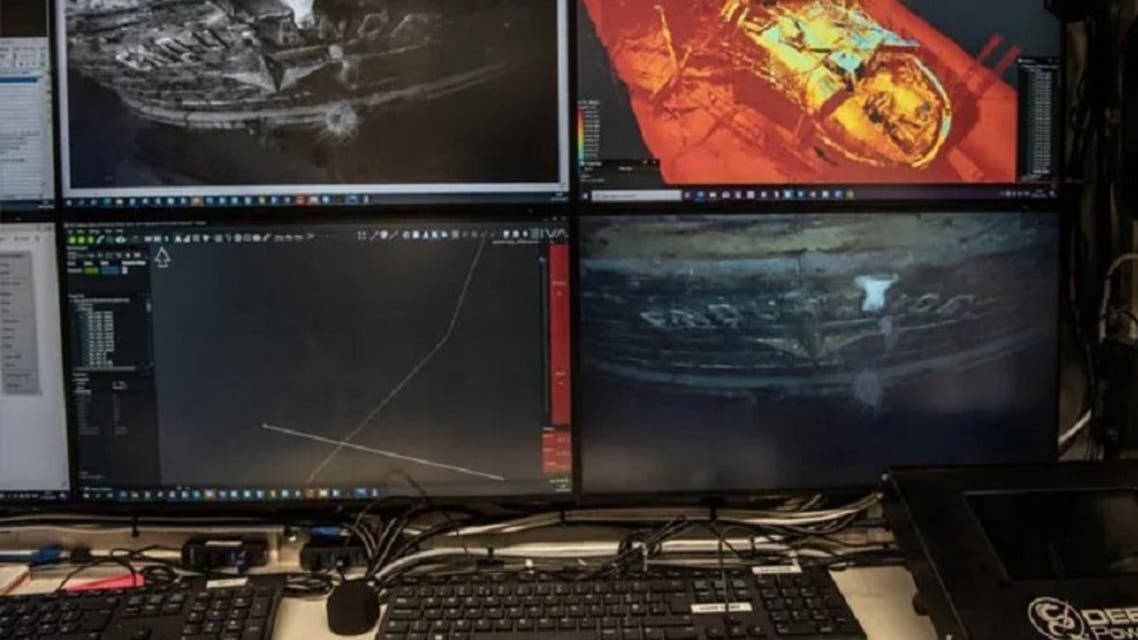 Video and laser pictures of Ernest Shackleton’s Endurance ship in Antarctica's Weddell sea are displayed in the control room of the AUV on board of SA Agulhas II during the Endurance22 expedition, on March 7, 2022. (AFP)