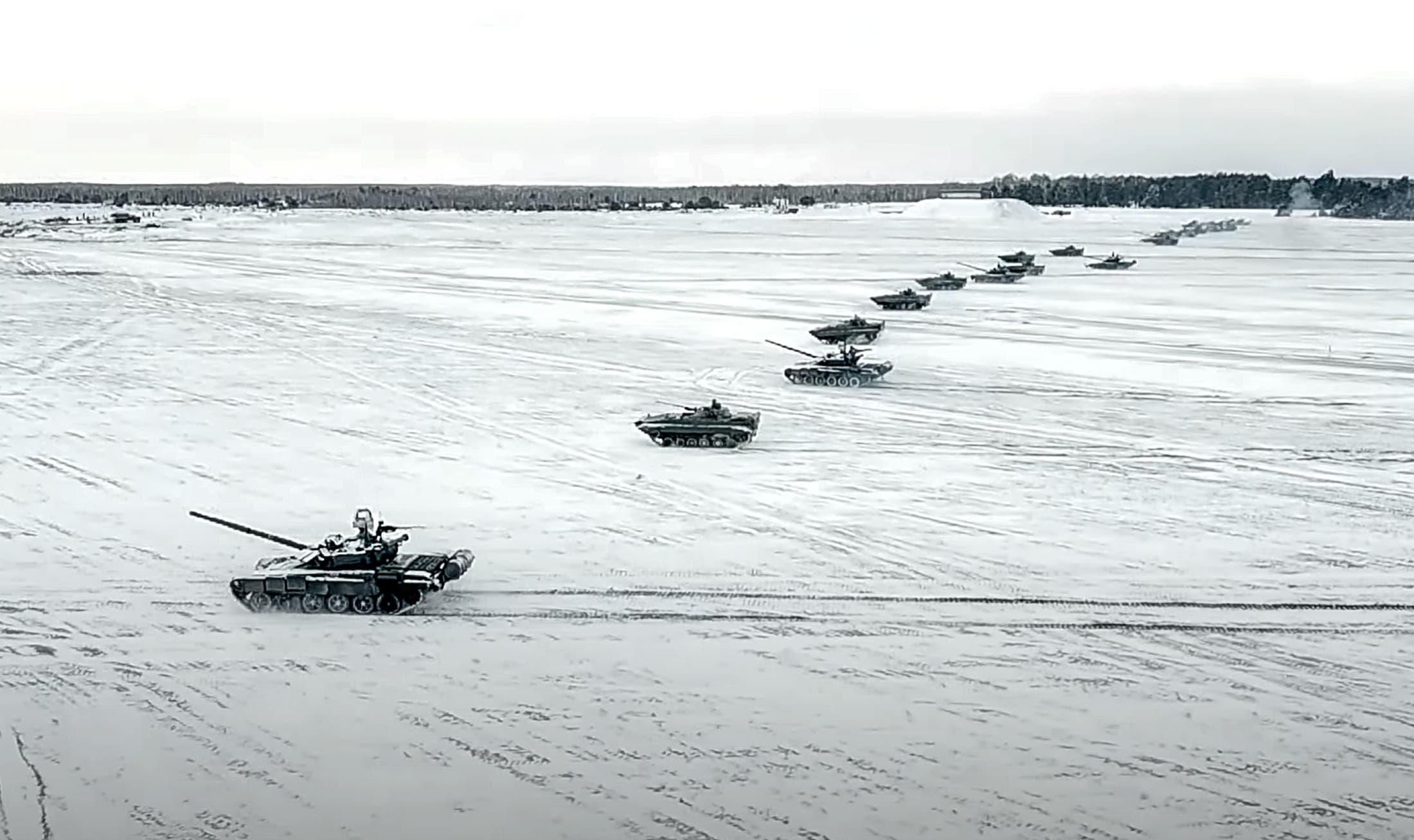 دبابات روسية ف يبيلاروسيا (أرشيفية)