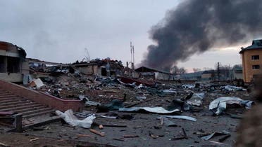 آثار الدمار عقب الهجوم الروسي على قاعدة يافوريف الأوكرانية - رويترز 13 مارس 2022