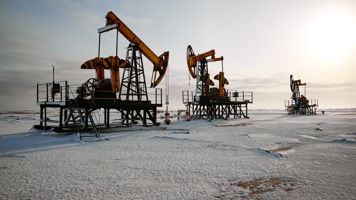 إنتاج روسيا من النفط ومكثفات الغاز يرتفع 8% في الربع الأول
