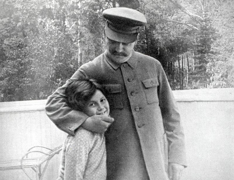 قصة هروب ابنة ستالين من الاتحاد السوفيتي ولجوئها لأميركا  87f4edfe-c135-4b0e-be69-d934bd7d8acd
