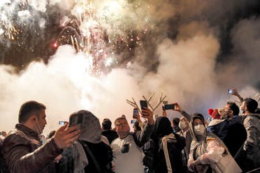 إيرانيون يحتفلون بالنوروز أمس في طهران