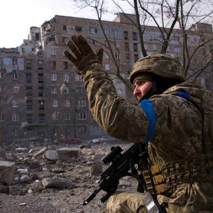 بريطانيا: تصريحات روسيا بتقليص العمليات حول كييف دليل على فقدانها زمام المبادرة