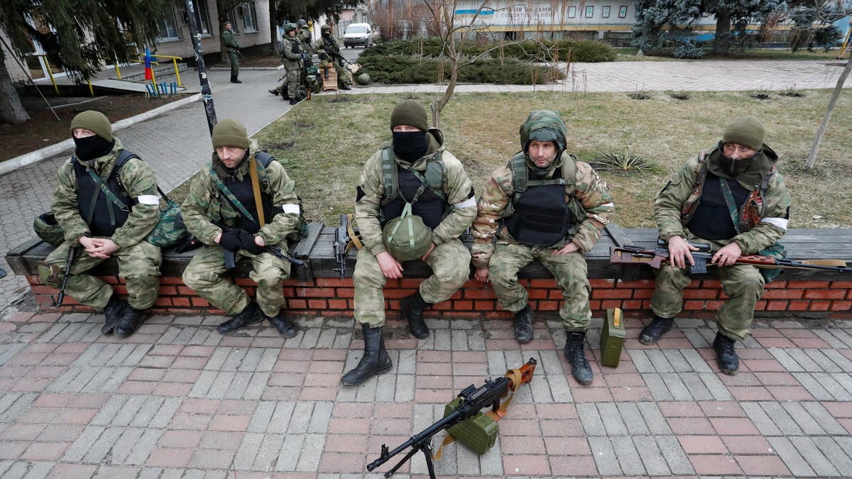 لوغانسك: قوات روسية دخلت كريمينا.. والمدينة تشهد قتال شوارع