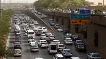 Cars stuck in heavy traffic are seen in central Riyadh March 31, 2012. (Reuters)