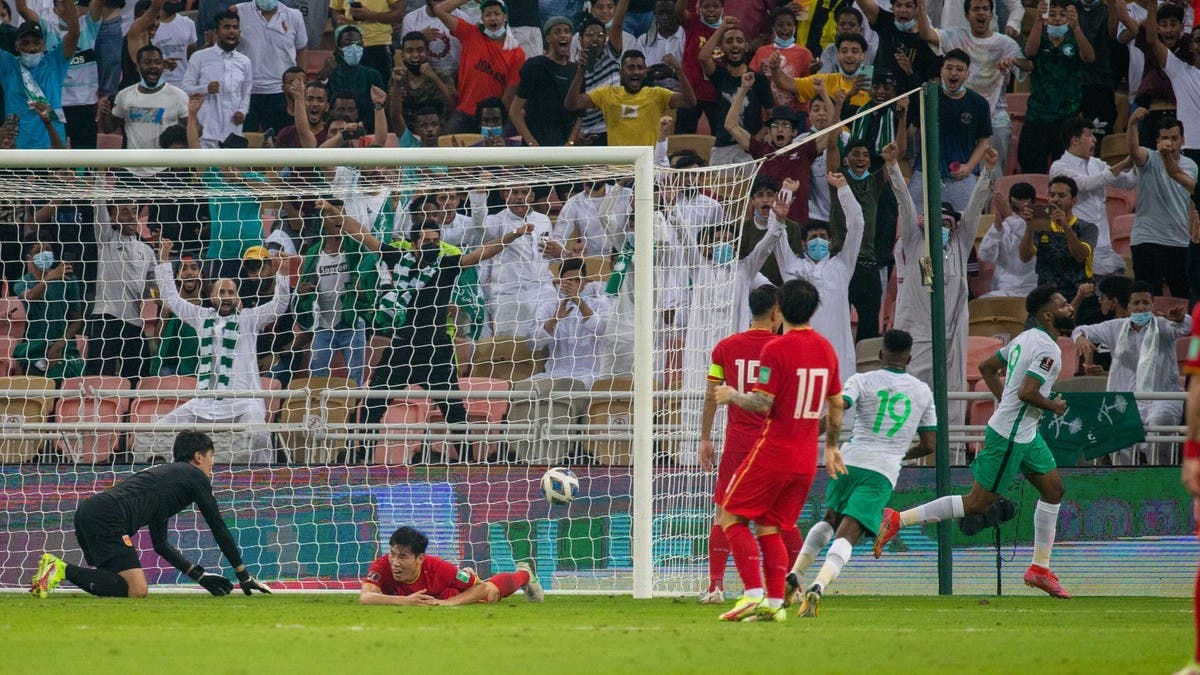 الصحف الصينية تصف مباراة السعودية بـ “معركة الشرف والكرامة”