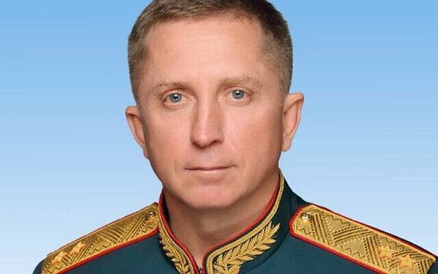 الجنرال Yakov Rezanstev الذي قتل في أوكرانيا