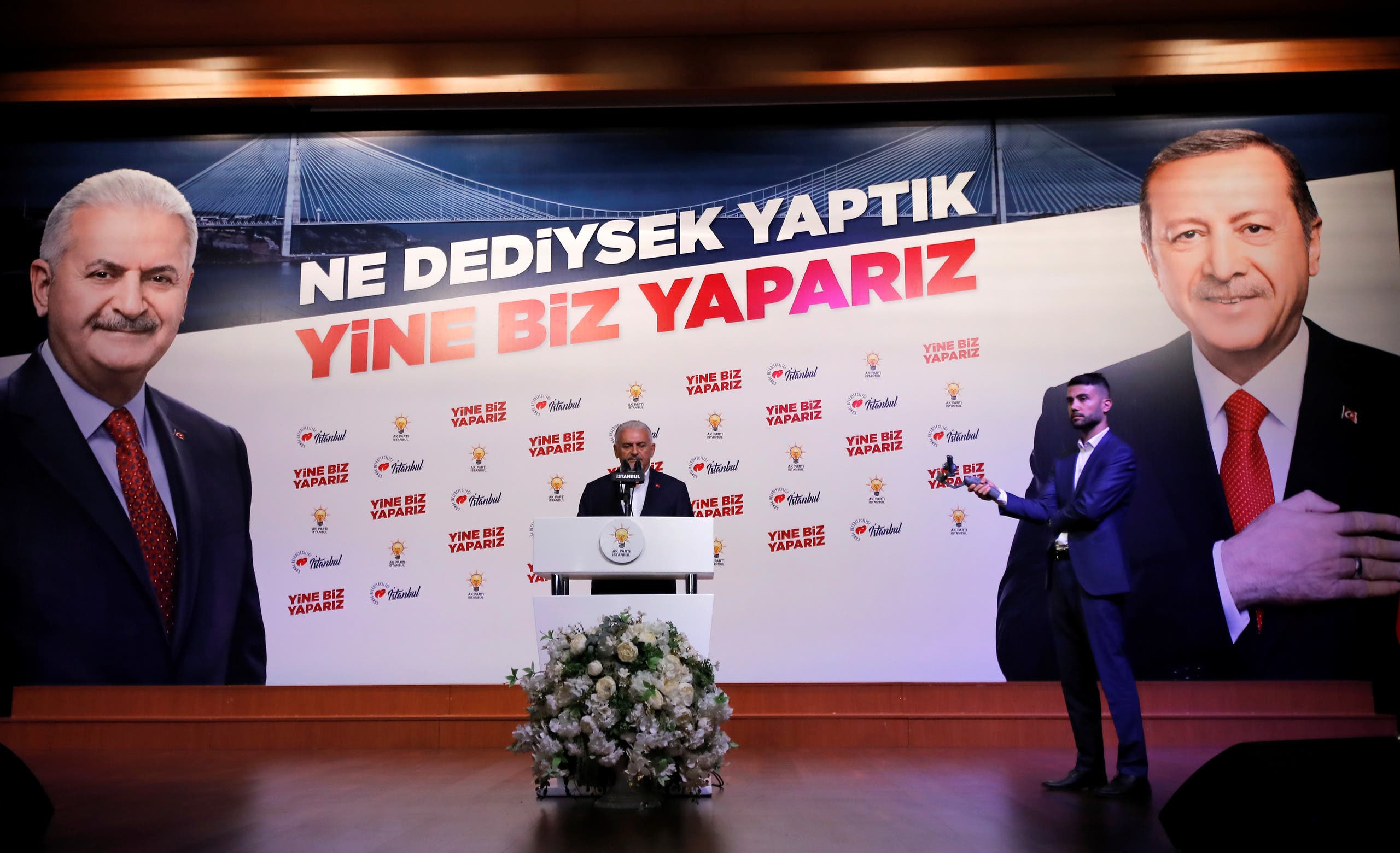 بن علي يلدريم خلال مرتمر انتخابي في يونيو 2019 في اسطنبول