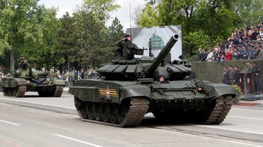 دبابات T-72 القتالية الروسية (أ ف ب)