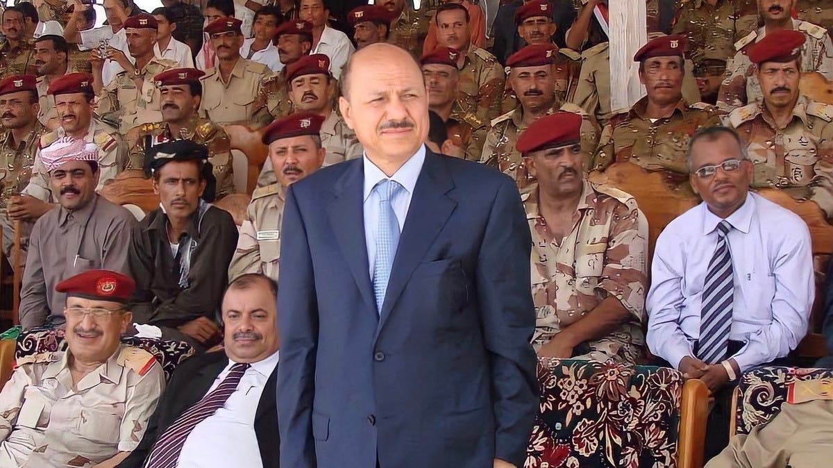 من هو رئيس المجلس الرئاسي الجديد في اليمن؟