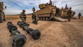 آمریکا با ارسال تجهیزات نظامی پایگاه‌‌هایش در دیرالزور سوریه را تقویت کرد
