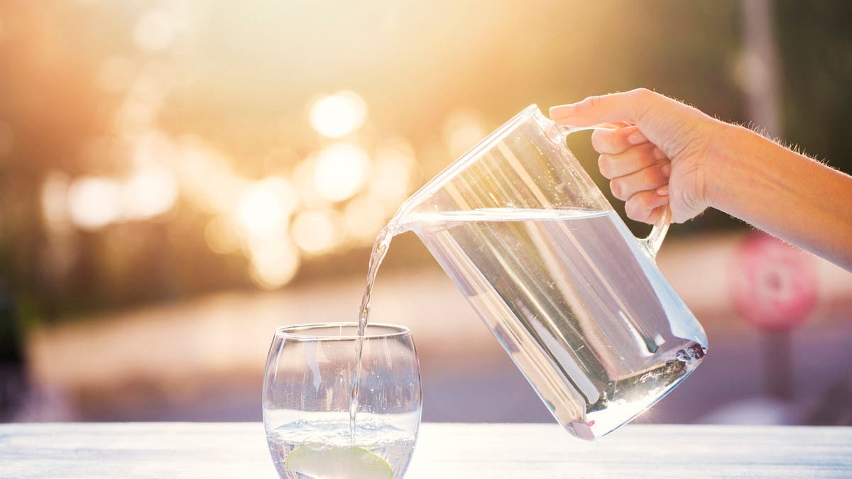 هل يهدد شرب الماء صحتك؟