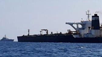 سپاه مدعی توقیف یک کشتی سوخت‌رسان در خلیج و بازداشت خدمه آن شد