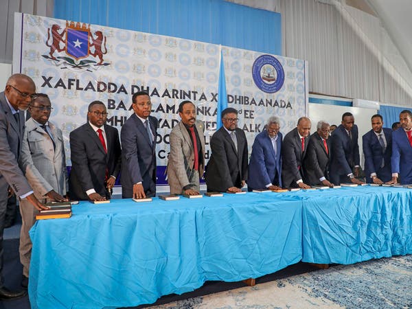 الصومال.. سقوط قذائف هاون بمحيط البرلمان أثناء انعقاده