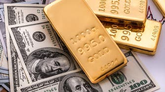 الذهب يسجل أكبر انخفاض أسبوعي منذ منتصف مارس بضغط صعود الدولار