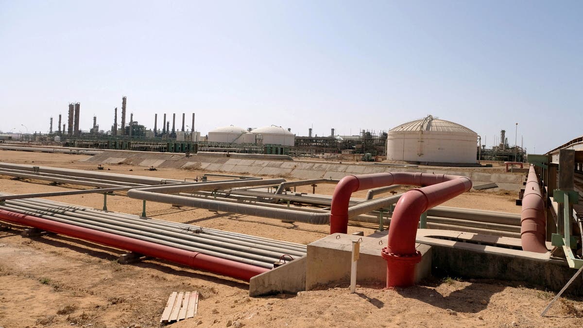 النفط الليبي في مرمى نيران الأزمة السياسية المتصاعدة