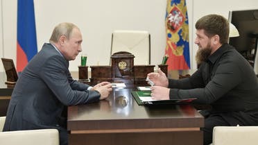 Head of the Chechen Republic Ramzan Kadyrov (R) speaks with Russian President Vladimir Putin at the Novo-Ogaryovo state residence outside Moscow, on August 31, 2019. (File photo: AFP)
