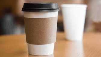 أكواب القهوة البلاستيكية قد تهدد الصحة.. دراسة تكشف