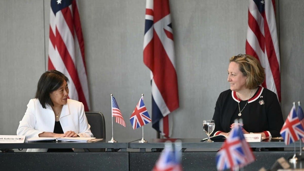 محادثات تجارية بين لندن وواشنطن.. مساعٍ بريطانية ورغبة أميركية “فاترة”