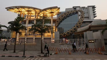 louis vuitton: Louis Vuitton picks up space in RIL's Jio World Plaza in  Mumbai's BKC - The Economic Times