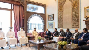 Abu Dhabi Crown Prince Sheikh Mohammed bin Zayed al-Nahyan meets with Yemen’s Presidential Leadership Council President Dr. Rashad al-Alimi on April 30, 2022. (WAM)