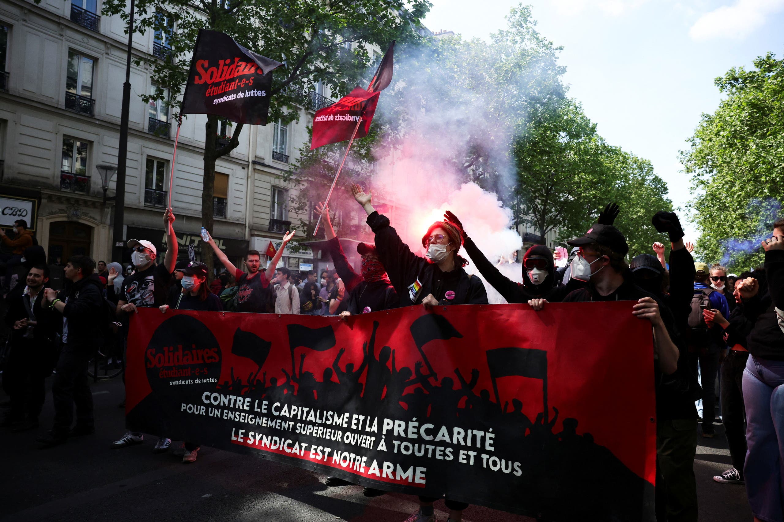 من احتجاجات عيد العمال في باريس اليوم