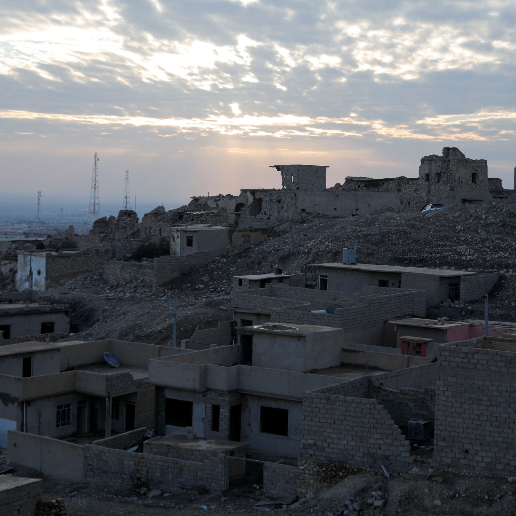 داخلية كردستان: 700 أسرة نازحة من سنجار إلى دهوك